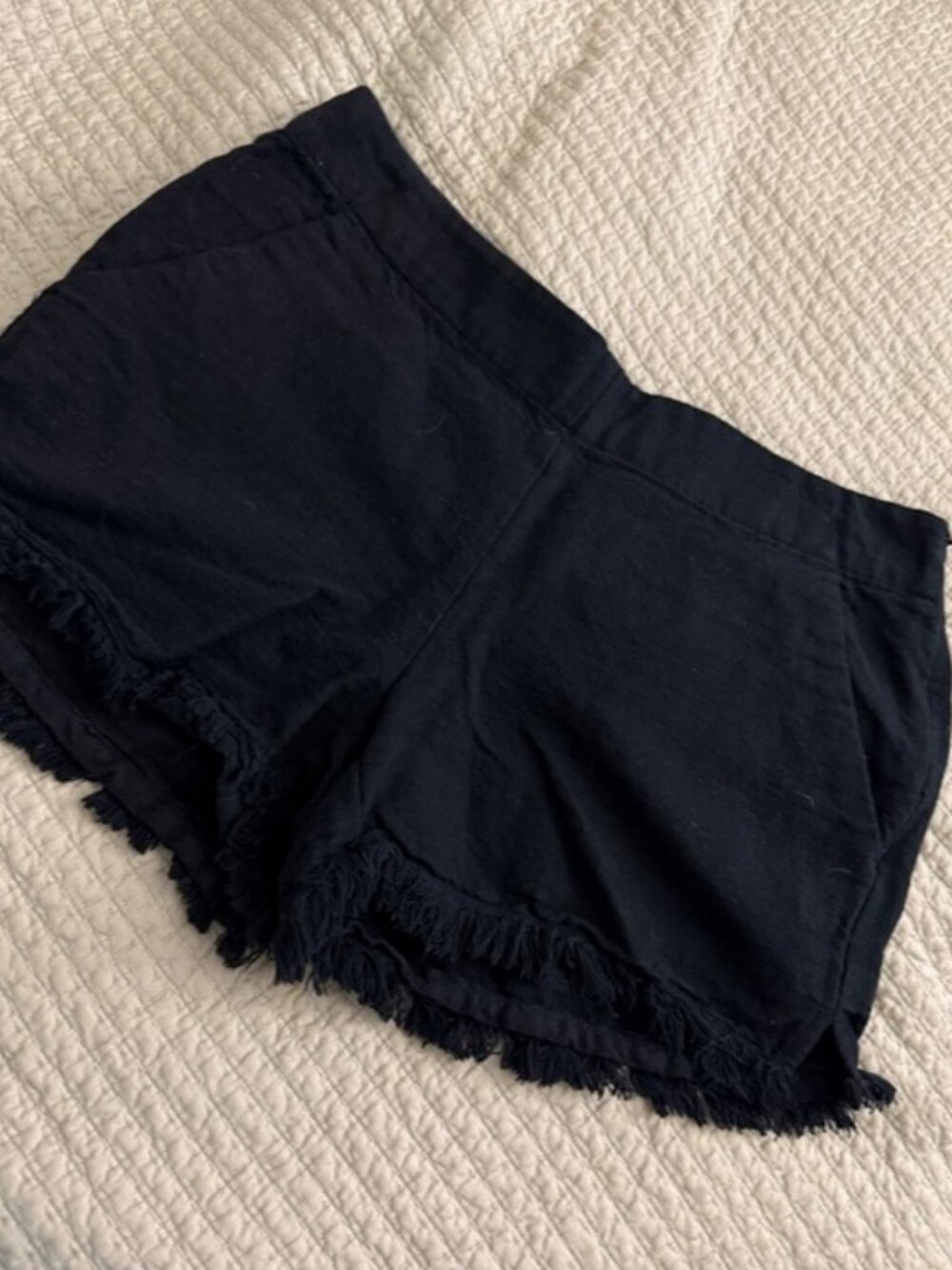 Women's Black Frayed Hem Casual Shorts